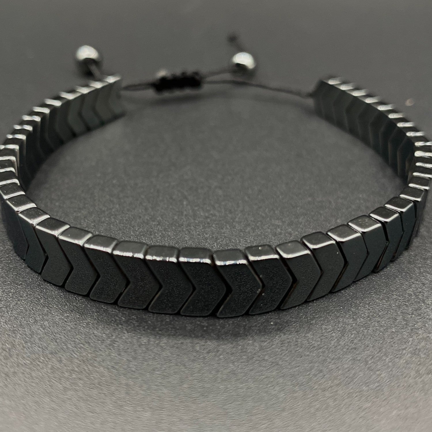 Black Gallstone Arrow Bracelet